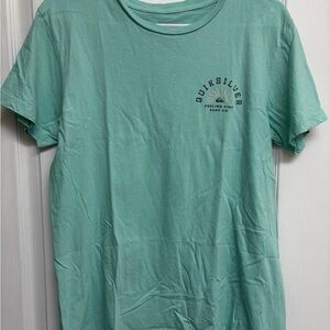 Quiksilver Green Short Sleeve Tee Casual Comfort
